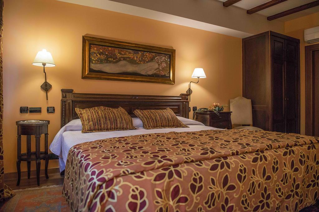 Hotel Castillo El Collado La Guardia Extérieur photo