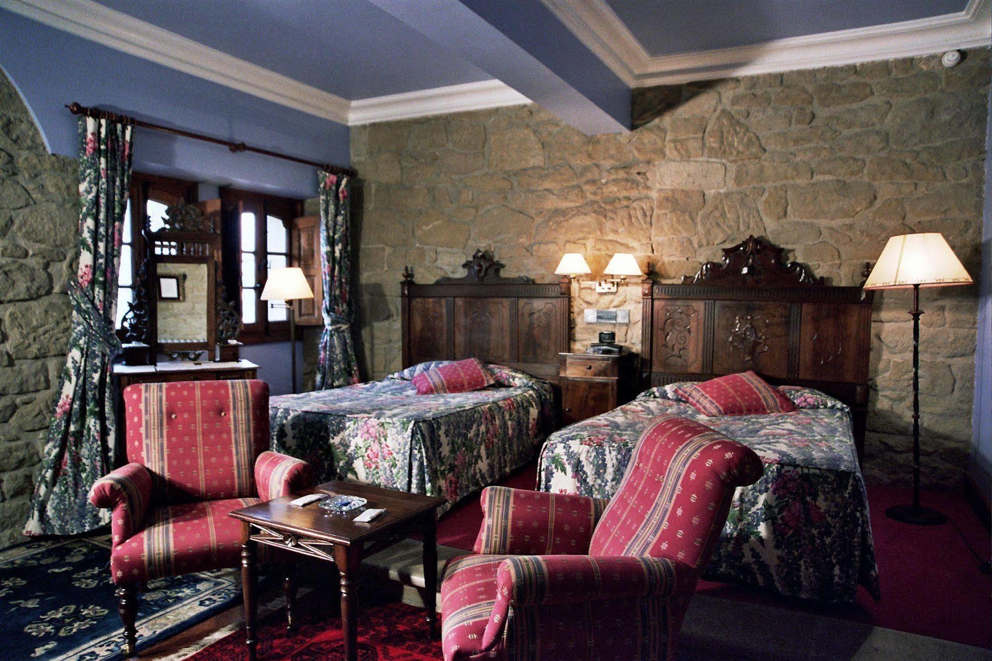 Hotel Castillo El Collado La Guardia Extérieur photo